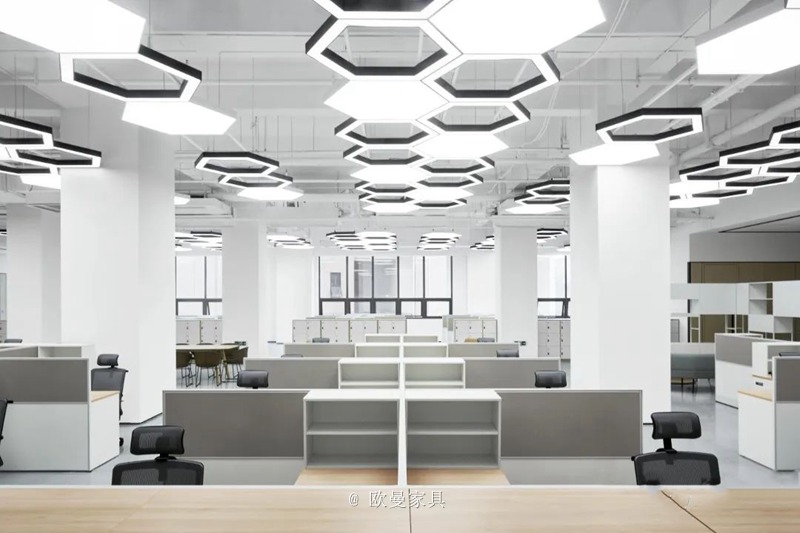 1651825536508381.jpg 5.jpg